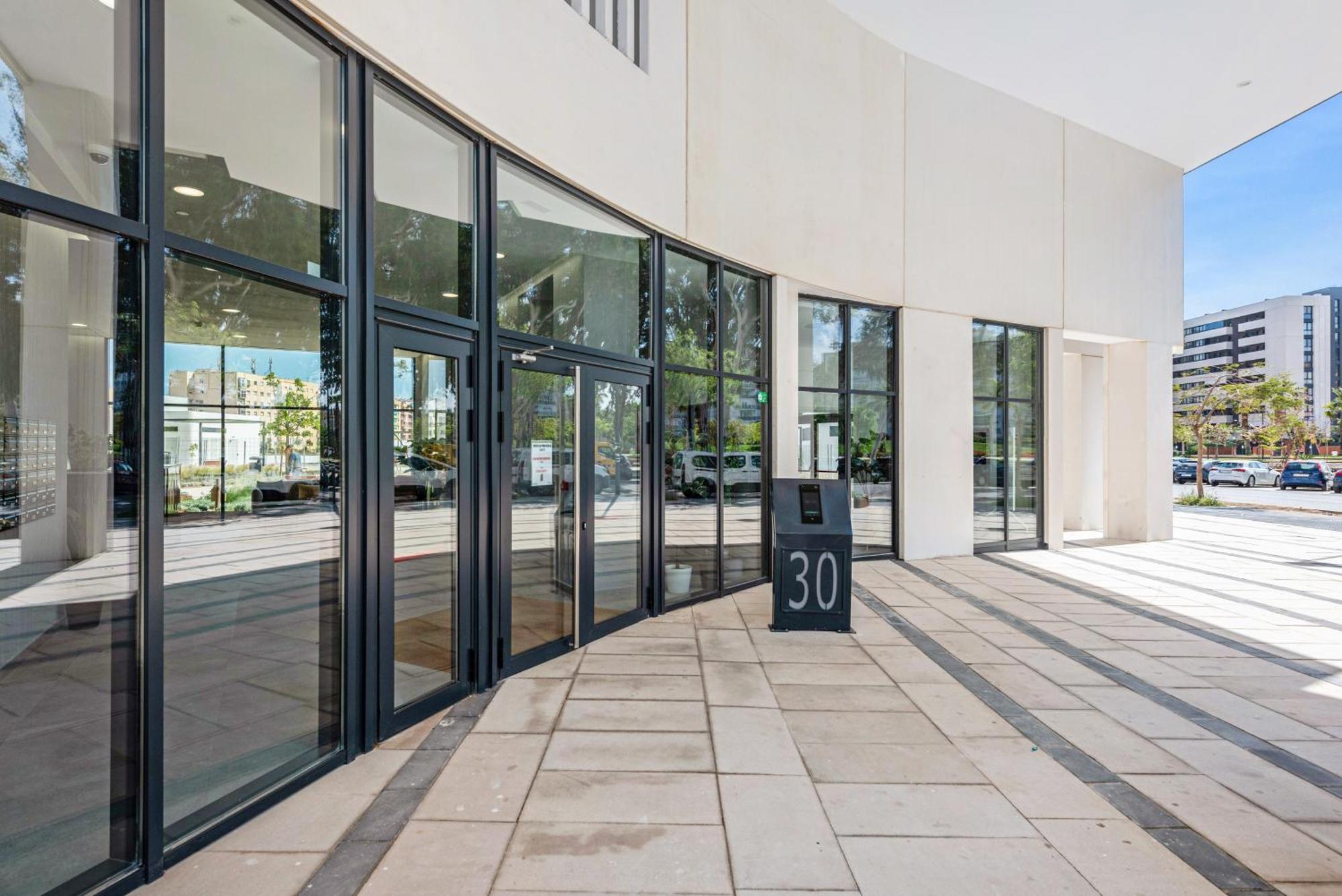 Stay U-Nique Apartments Martiricos Malaga Exterior photo